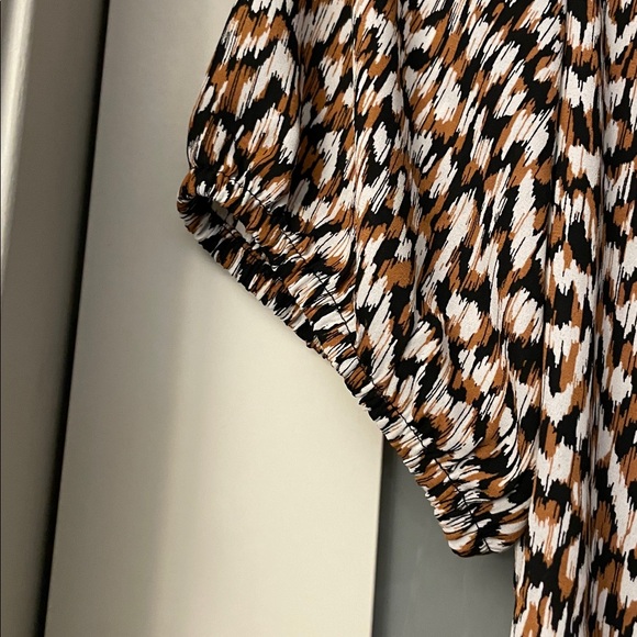 Loft Mixed Media Women's Top - Picture 4 of 6